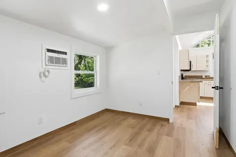 515 46th Street West Palm Beach FL 33407
