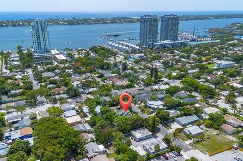 515 46th Street West Palm Beach FL 33407
