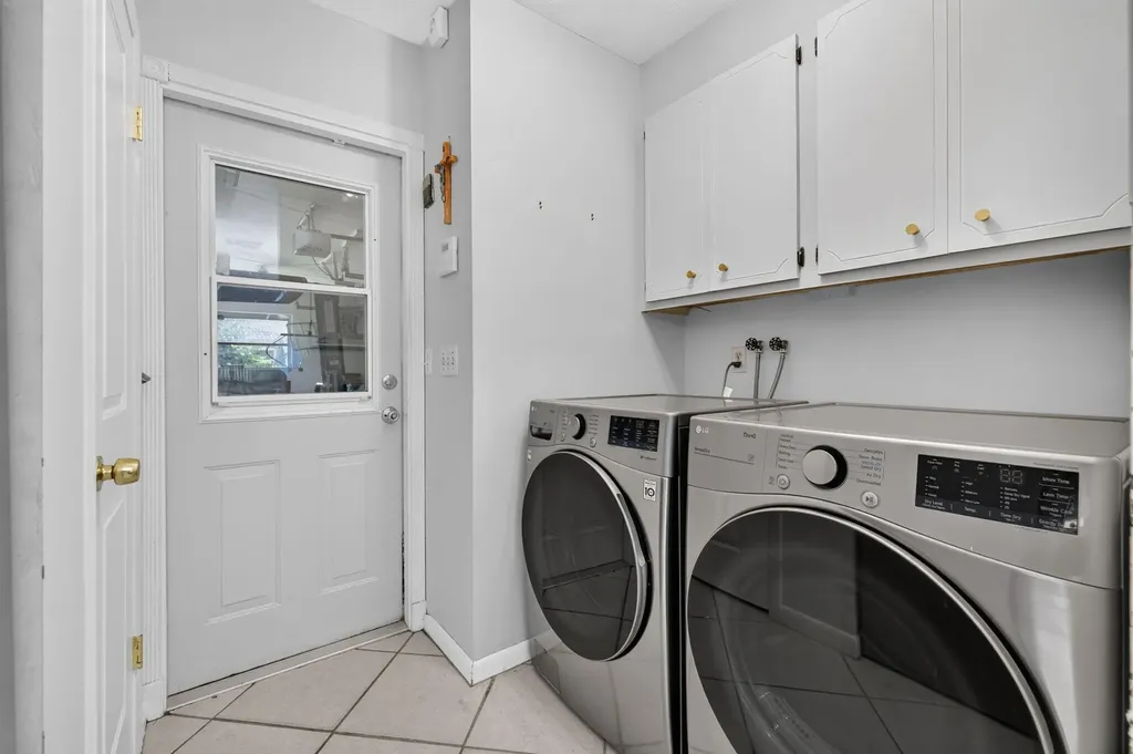 2409 NW Everglades Boulevard Stuart FL 34994