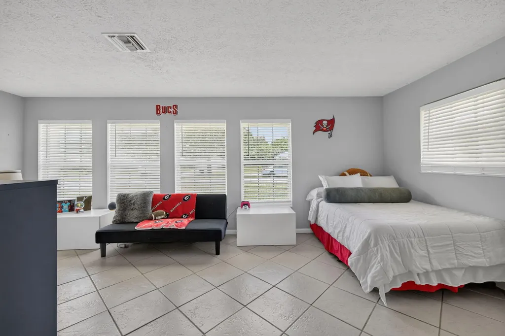 2409 NW Everglades Boulevard Stuart FL 34994
