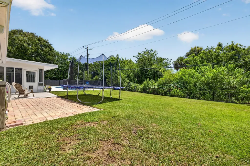 2409 NW Everglades Boulevard Stuart FL 34994