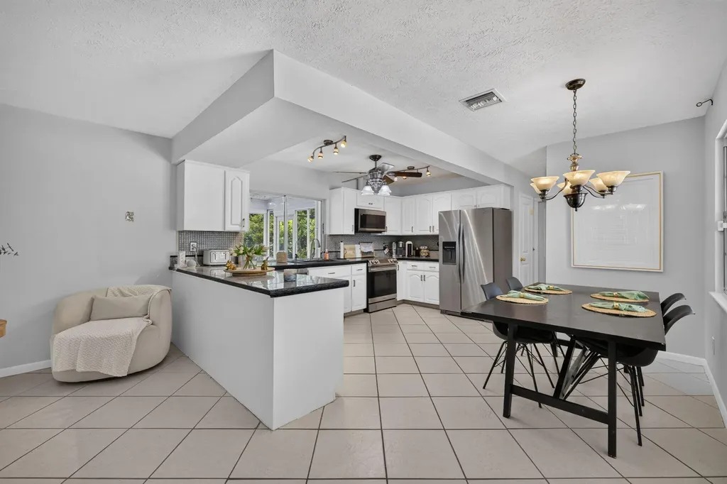 2409 NW Everglades Boulevard Stuart FL 34994