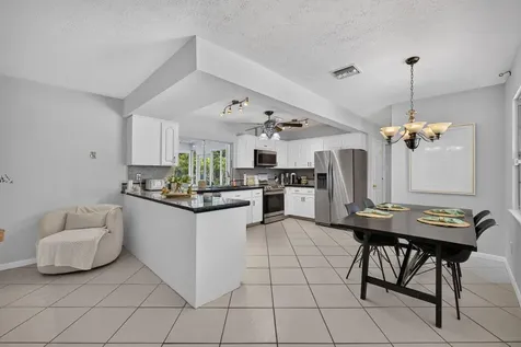 2409 NW Everglades Boulevard Stuart FL 34994