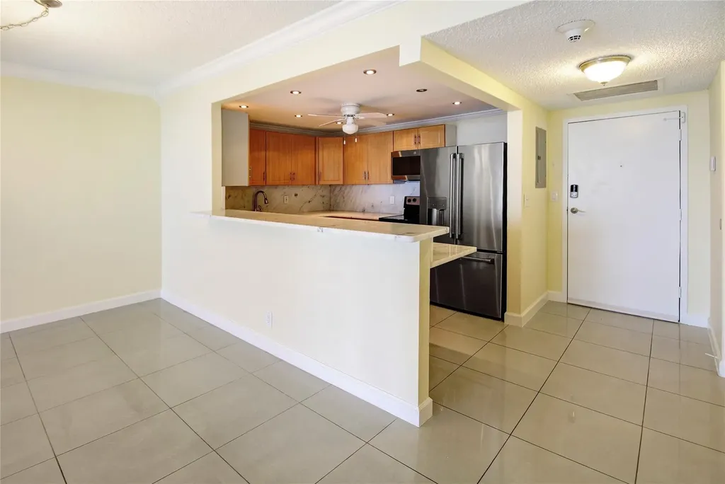 2500 Parkview Drive Hallandale Beach FL 33009