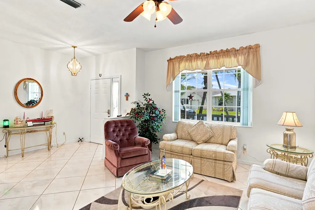 513 NW Cortina Lane Port St Lucie FL 34986