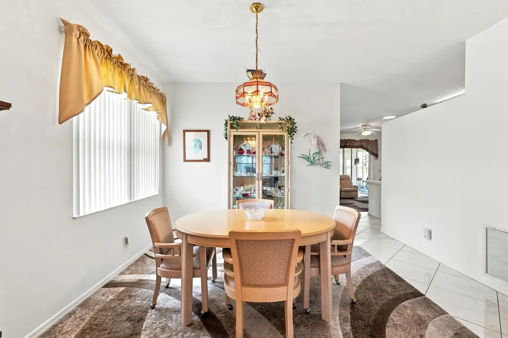 513 NW Cortina Lane Port St Lucie FL 34986