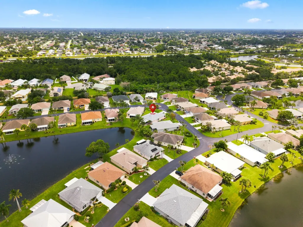 513 NW Cortina Lane Port St Lucie FL 34986