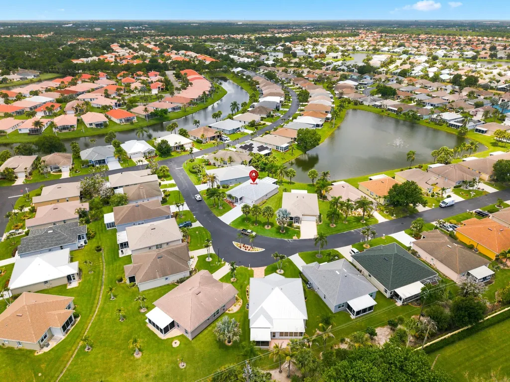 513 NW Cortina Lane Port St Lucie FL 34986