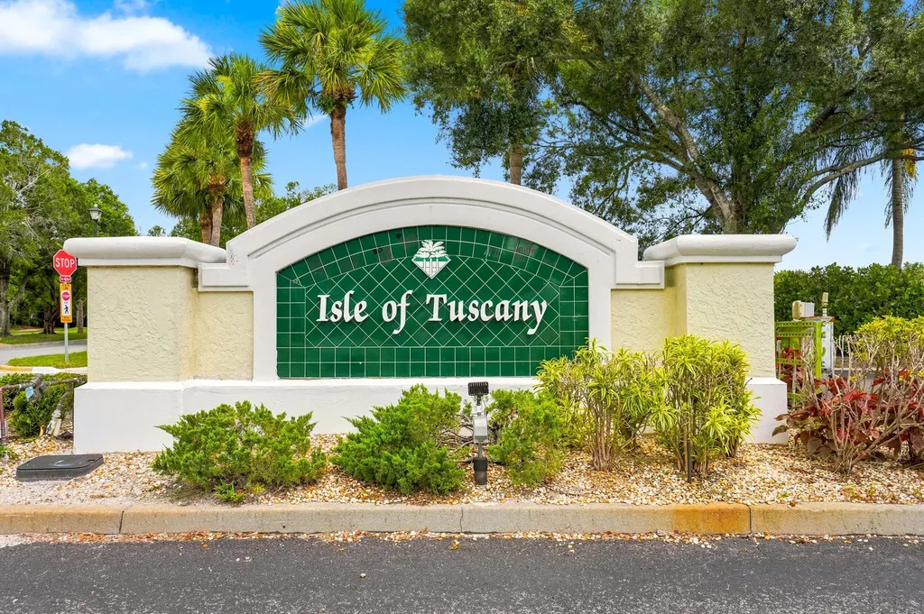 513 NW Cortina Lane Port St Lucie FL 34986