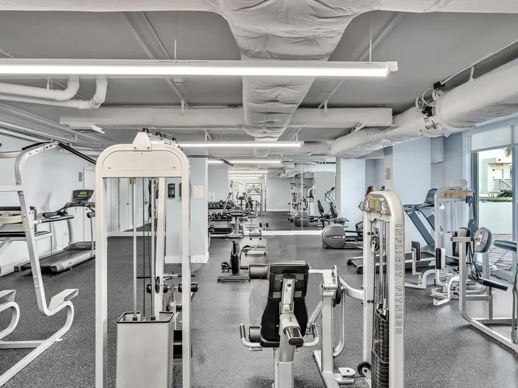 140 S Dixie Highway Hollywood FL 33020