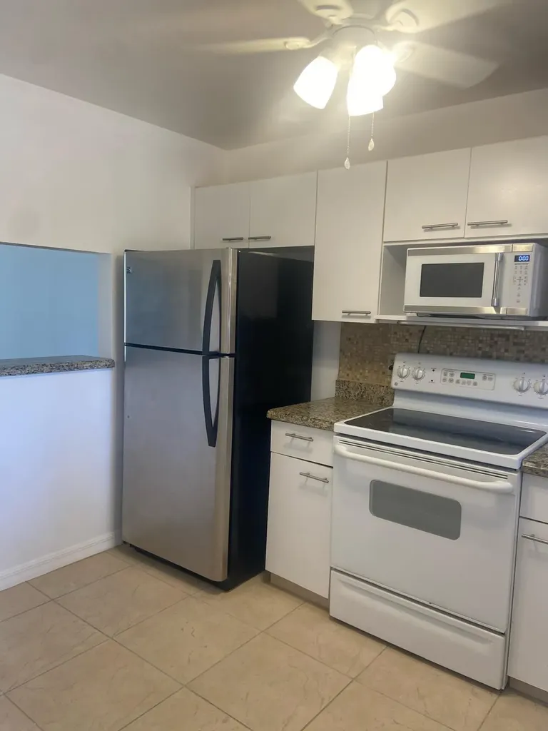 4820 Lucerne Lakes Boulevard W Lake Worth FL 33467