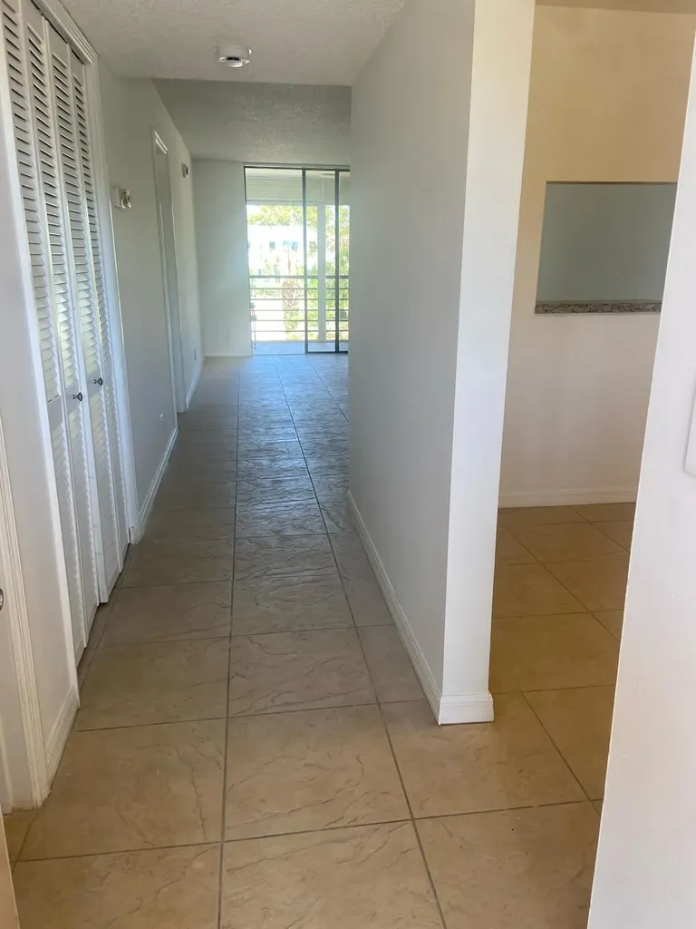 4820 Lucerne Lakes Boulevard W Lake Worth FL 33467