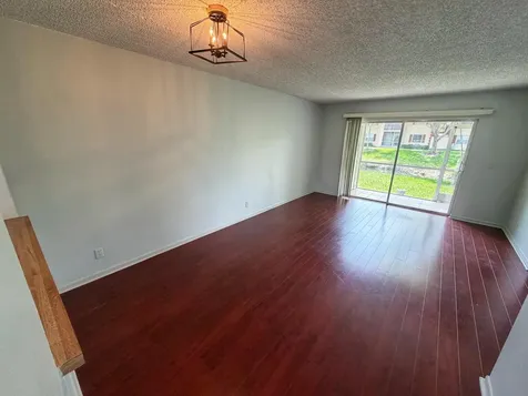 3652 N University Drive Coral Springs FL 33065