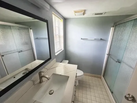 3652 N University Drive Coral Springs FL 33065