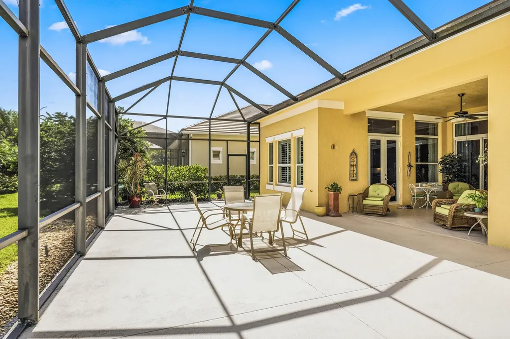 1065 River Wind Circle Vero Beach FL 32967