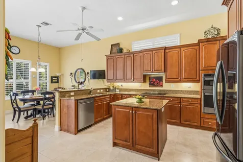 1065 River Wind Circle Vero Beach FL 32967