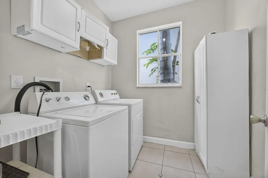 10671 Old Hammock Way Wellington FL 33414