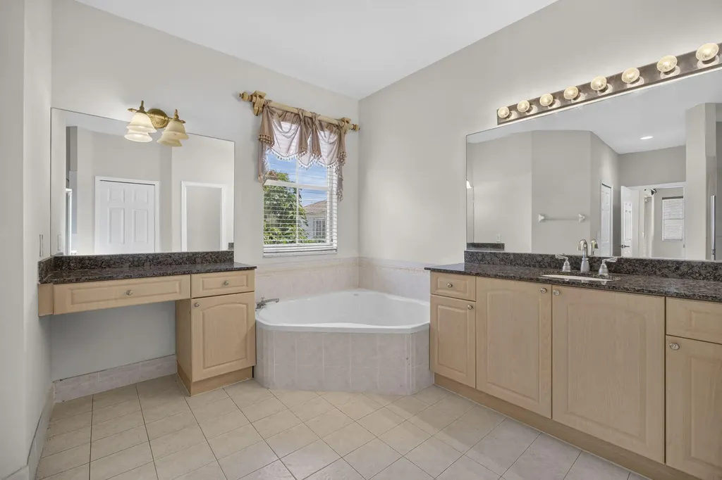 10671 Old Hammock Way Wellington FL 33414
