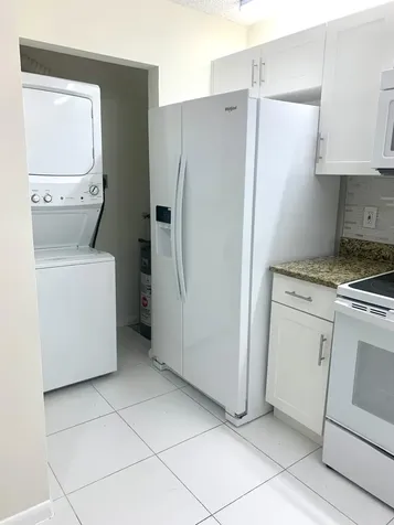 3104 Waterview Circle Palm Springs FL 33461