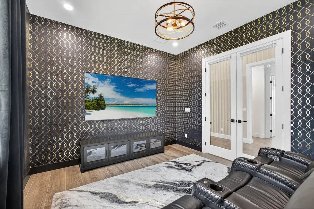 10109 Driftwood Way Palm Beach Gardens FL 33412