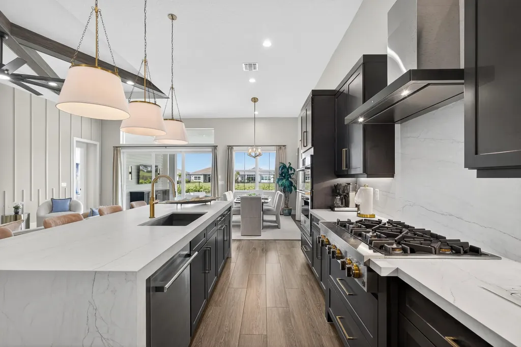 10109 Driftwood Way Palm Beach Gardens FL 33412