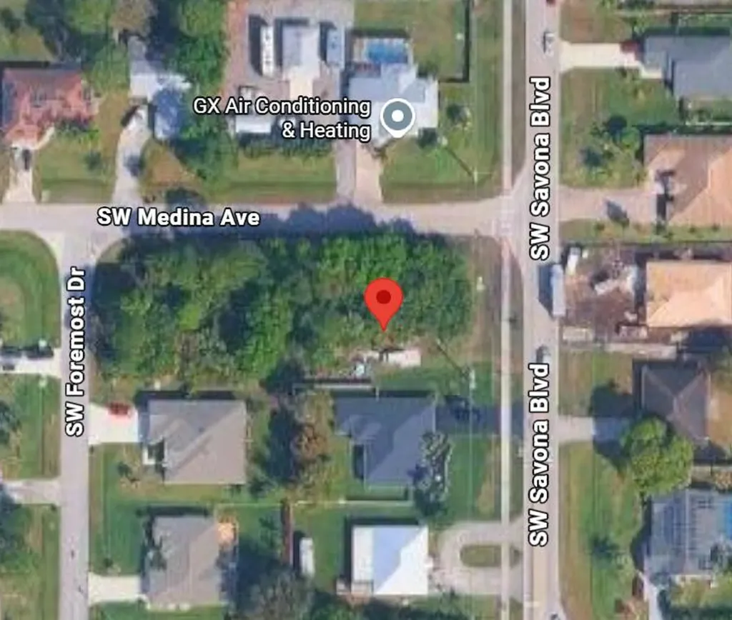 1402 SW Medina Avenue Port St Lucie FL 34953