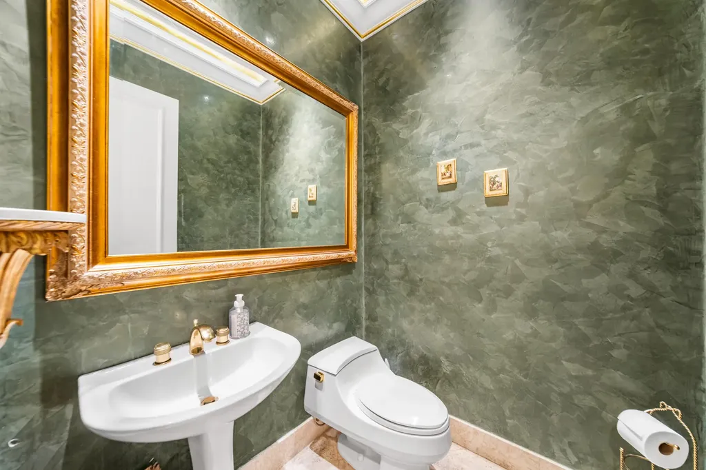 10253 NW 66th Drive Parkland FL 33076