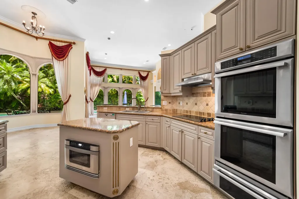 10253 NW 66th Drive Parkland FL 33076