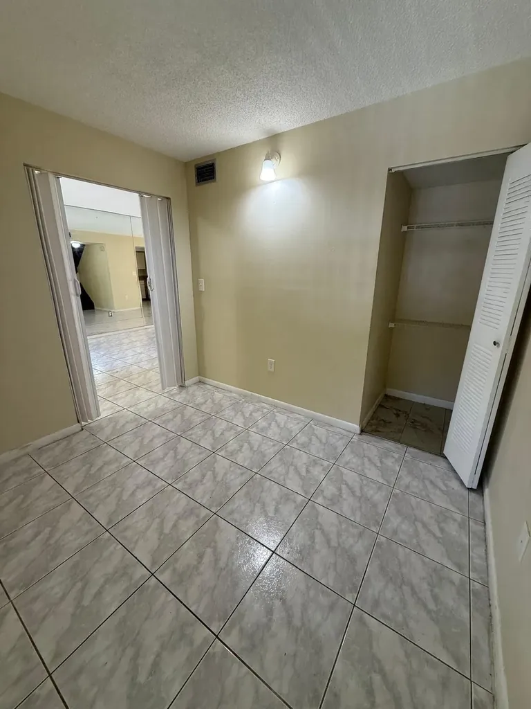 5232 SW 122nd Terrace Cooper City FL 33330