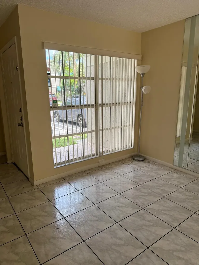 5232 SW 122nd Terrace Cooper City FL 33330