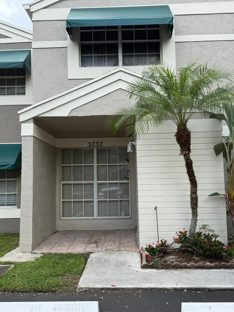 5232 SW 122nd Terrace Cooper City FL 33330