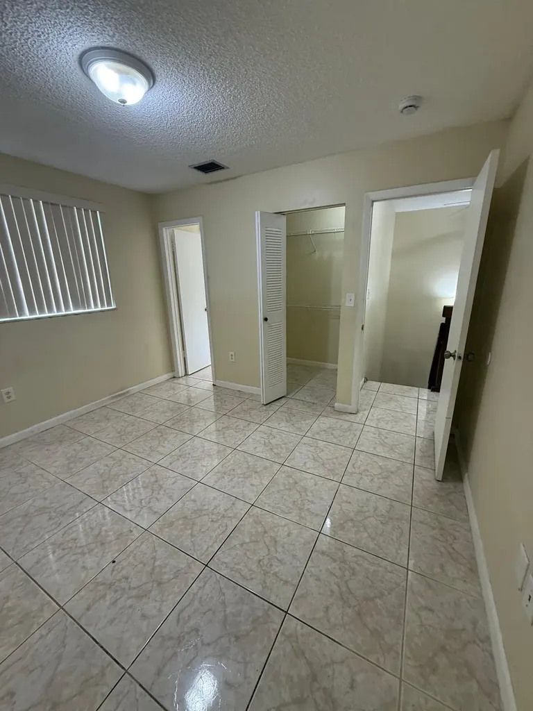 5232 SW 122nd Terrace Cooper City FL 33330