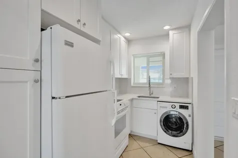 2311 NE 36th Street Lighthouse Point FL 33064