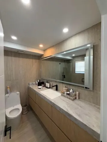 427 Golden Isle Drive Hallandale Beach FL 33009