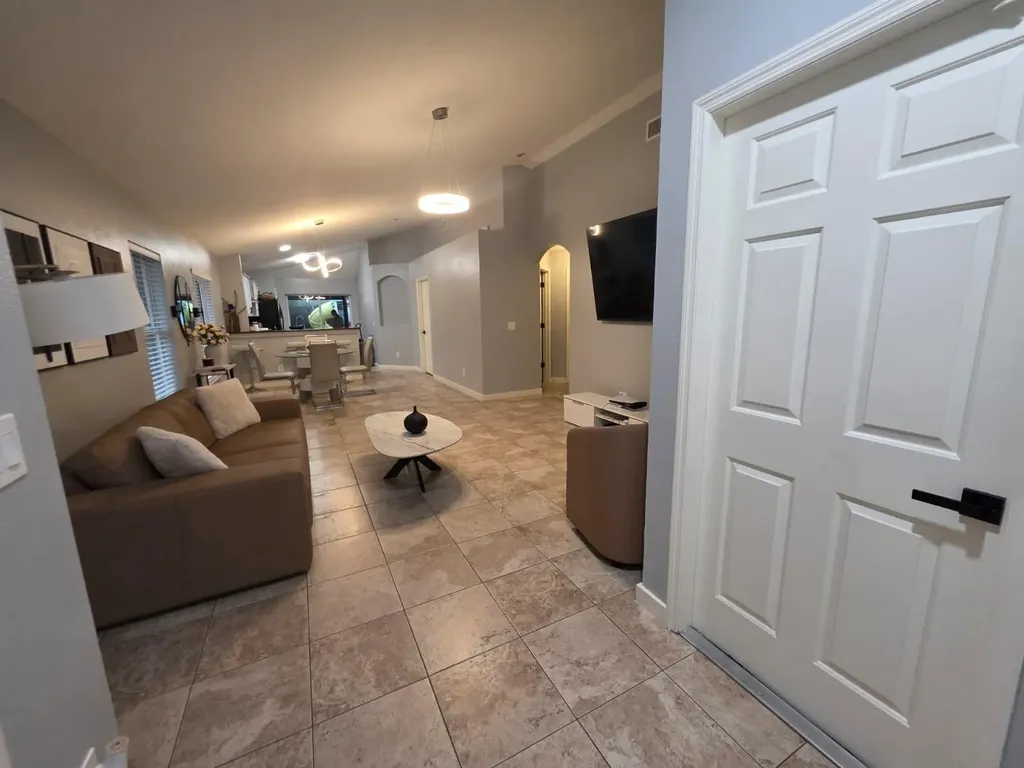 418 Summer Sails Drive Valrico FL 33594