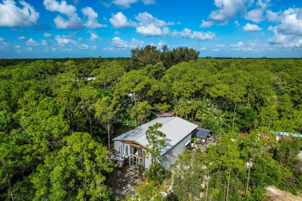 15717 115th Avenue N Jupiter FL 33478