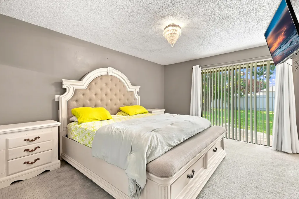 450 SE Thornhill Drive Port St Lucie FL 34983