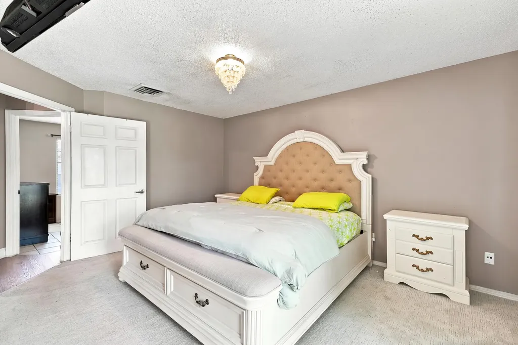 450 SE Thornhill Drive Port St Lucie FL 34983