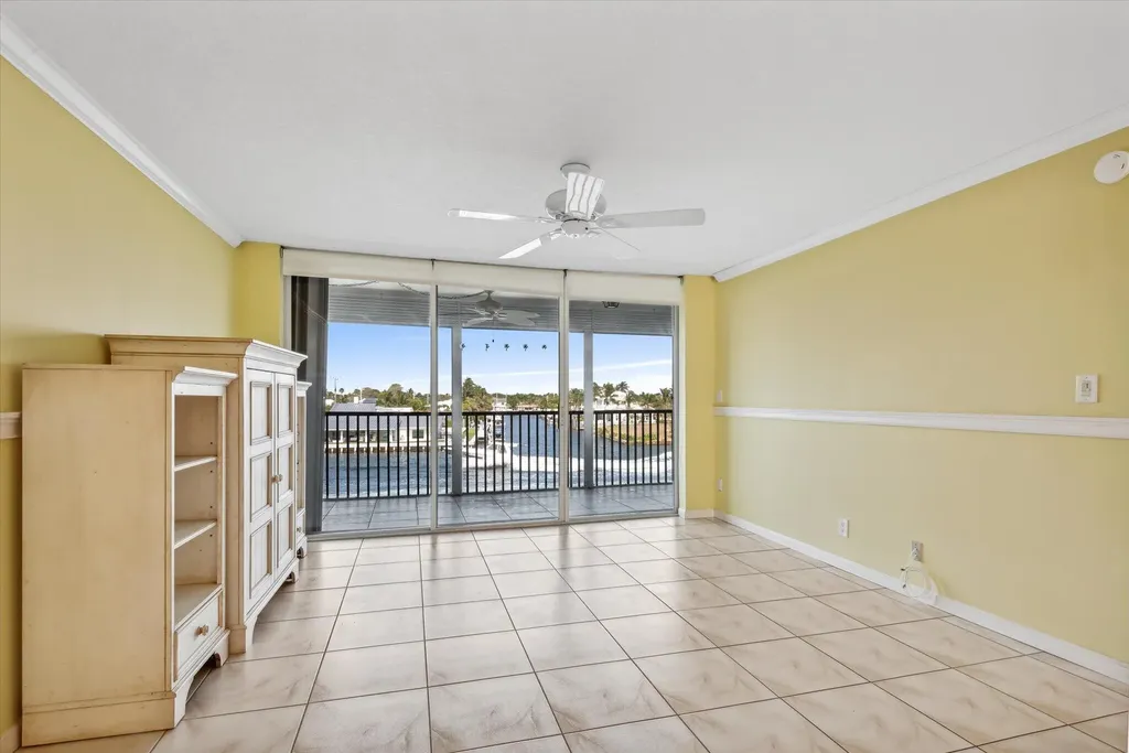 985 SE 19th Avenue Deerfield Beach FL 33441