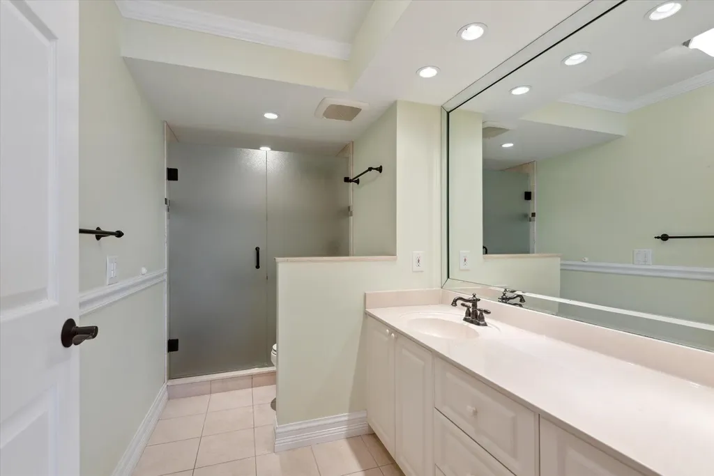 985 SE 19th Avenue Deerfield Beach FL 33441