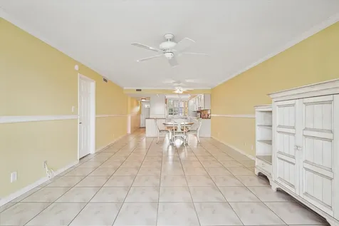 985 SE 19th Avenue Deerfield Beach FL 33441