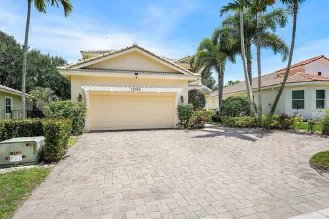 12085 Aviles Circle Palm Beach Gardens FL 33418