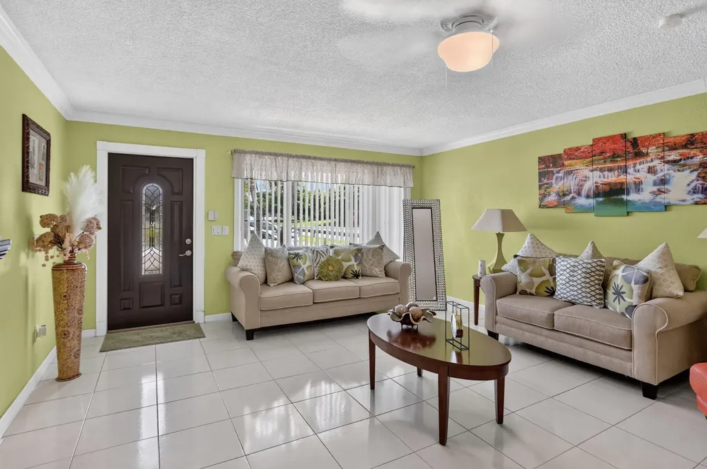 22305 SW 57th Avenue Boca Raton FL 33428