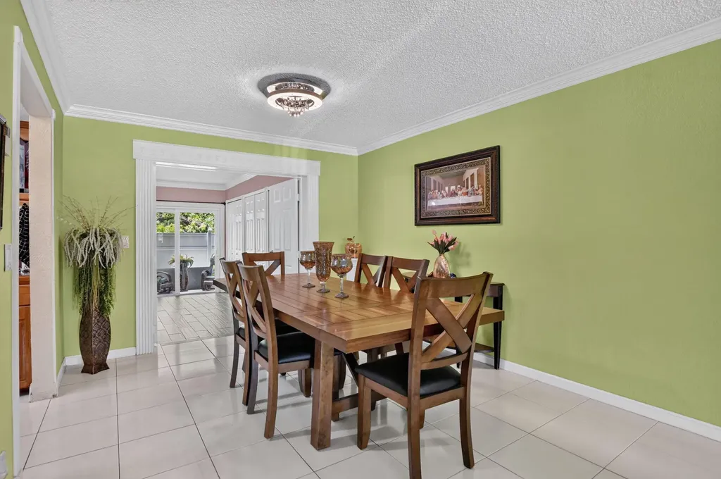 22305 SW 57th Avenue Boca Raton FL 33428