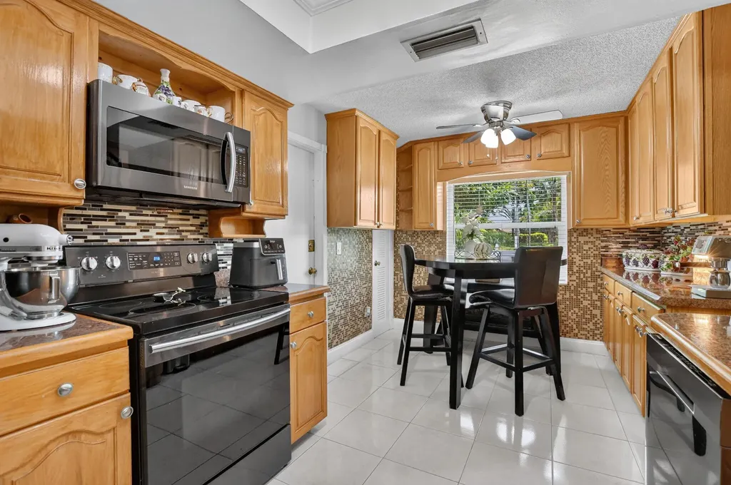 22305 SW 57th Avenue Boca Raton FL 33428