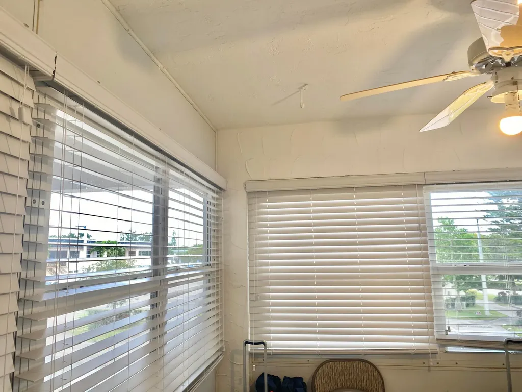 68 Stratford E West Palm Beach FL 33417