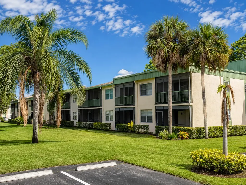 4272 NW 89th Avenue Coral Springs FL 33065