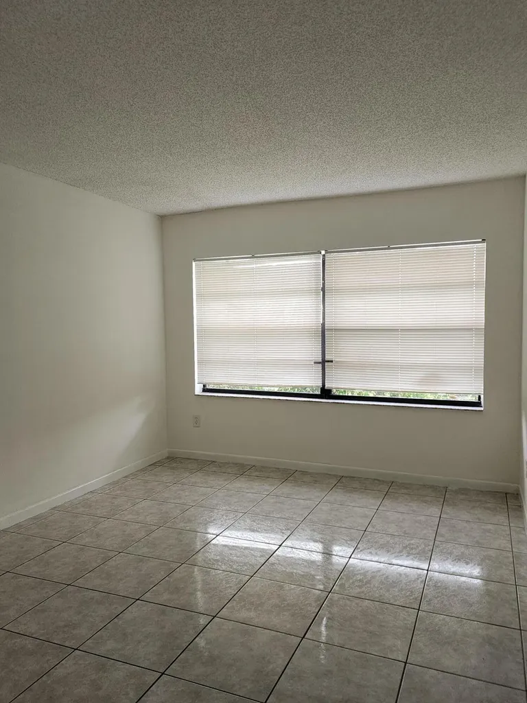 5437 Bonky Court West Palm Beach FL 33415