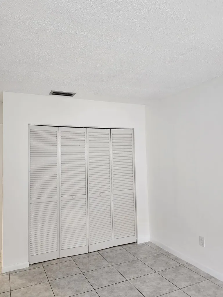5437 Bonky Court West Palm Beach FL 33415