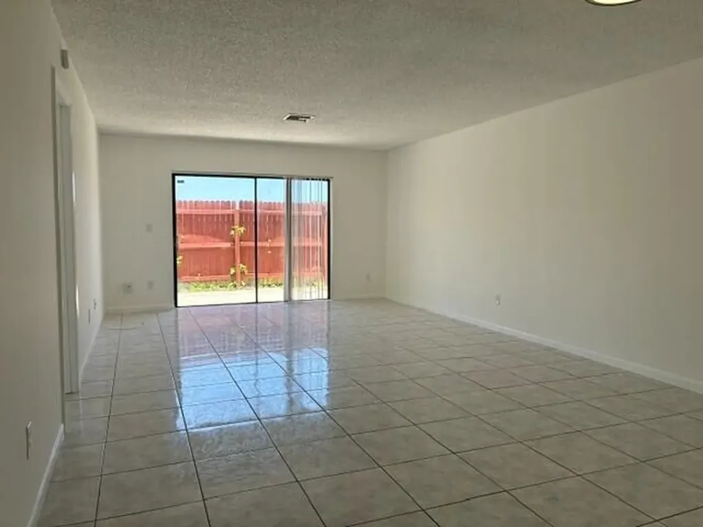 5437 Bonky Court West Palm Beach FL 33415